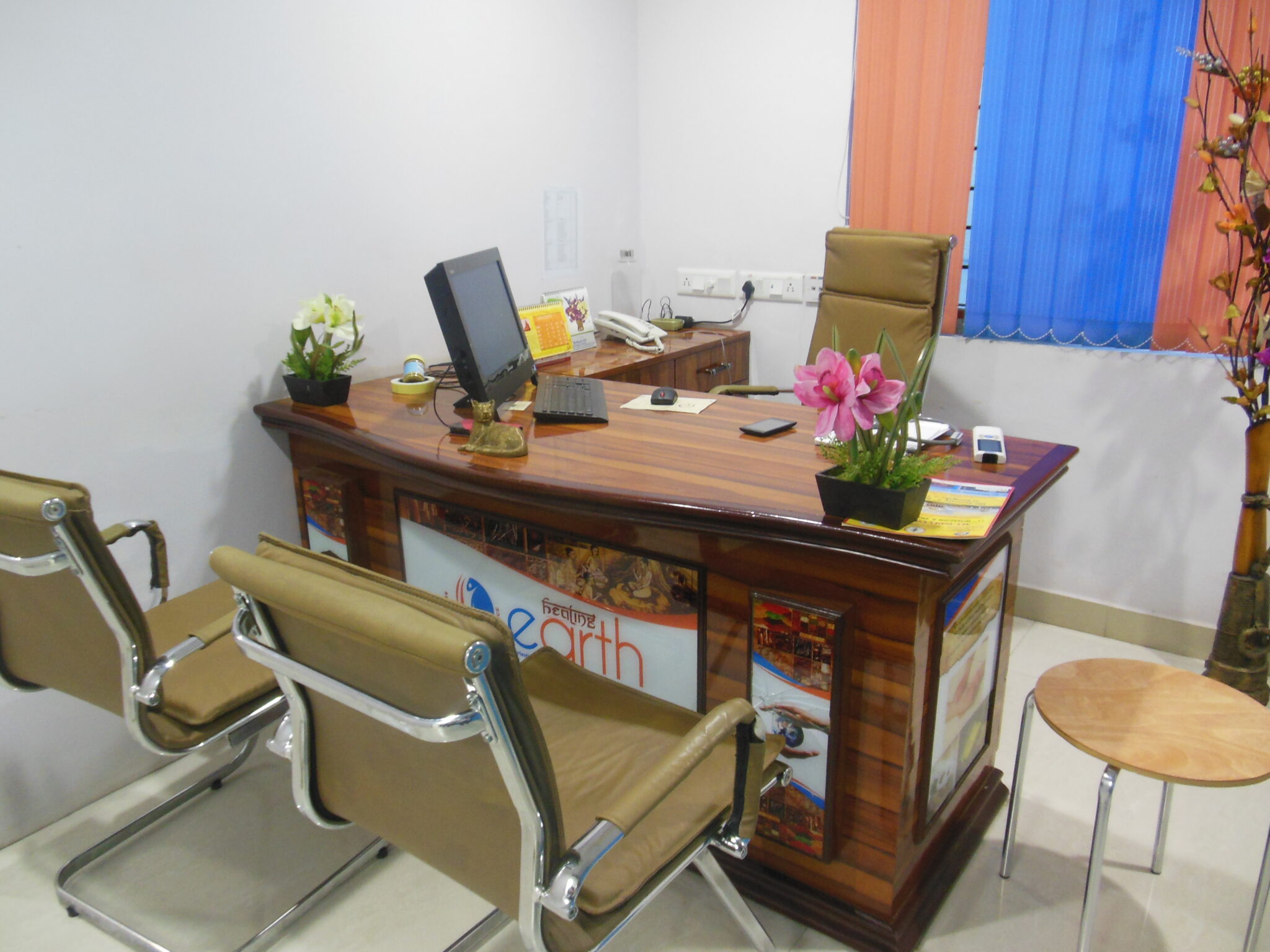 CONSULTATION_ROOM[1]